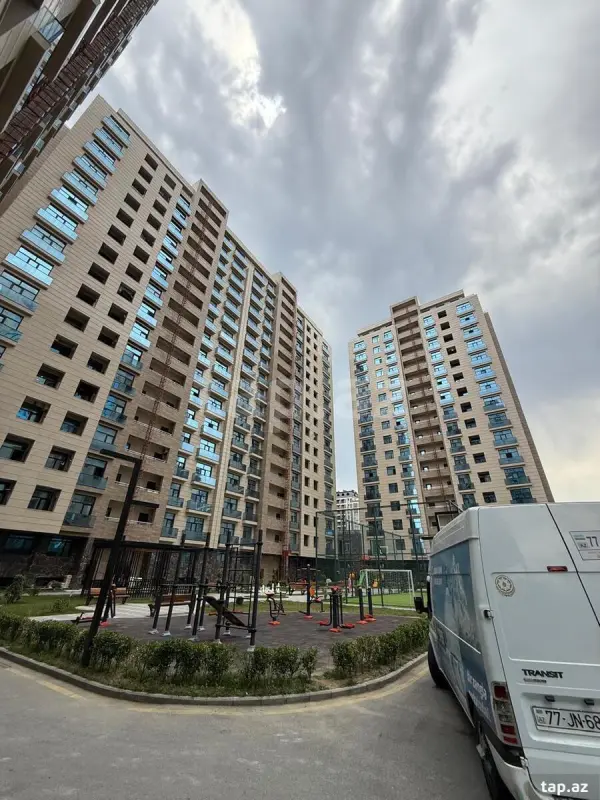 Kirayə verilir 2 otaqlı yeni tikili 51 m²