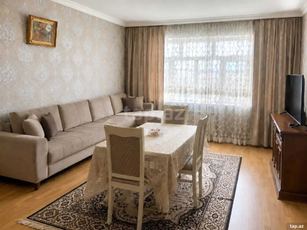 Kirayə verilir 2 otaqlı mənzil 50 m²