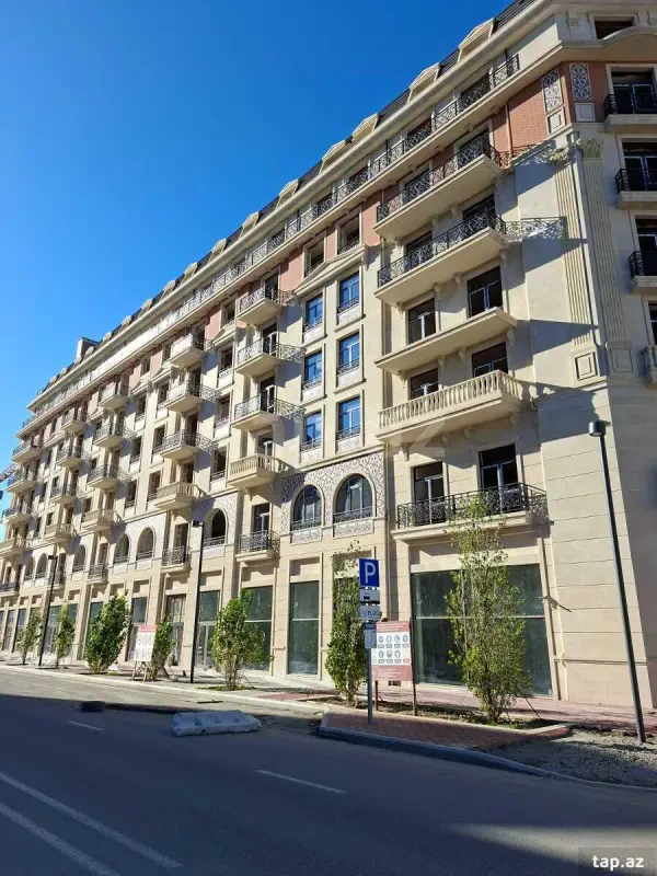 Satılır 3 otaqlı yeni tikili 100 m²