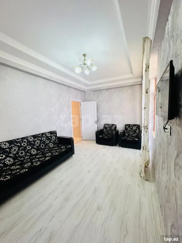 Kirayə verilir 2 otaqlı yeni tikili 90 m²