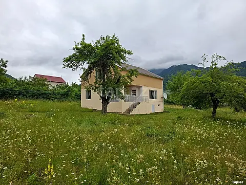 Kirayə verilir 4 otaqlı həyət evi 160 m² — İsmayıllı 4 otaq 160.00 m²