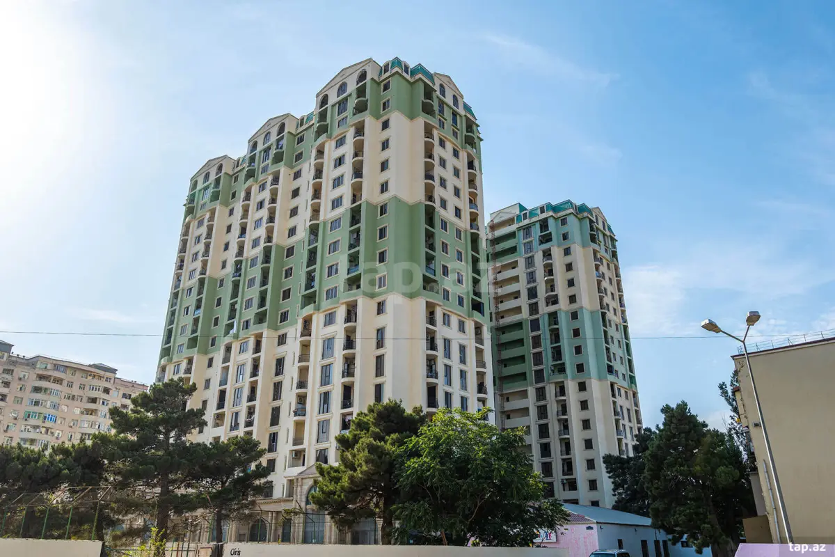 Satılır 1 otaqlı yeni tikili 66 m²