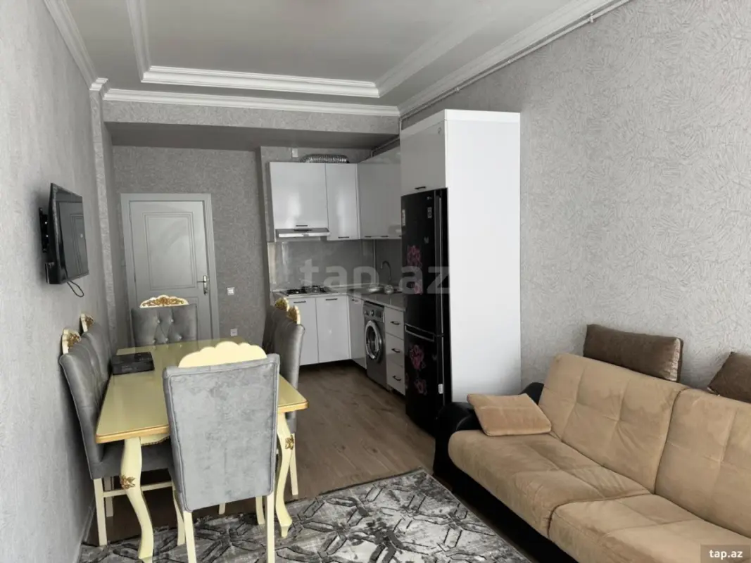 Kirayə verilir 2 otaqlı yeni tikili 71 m²
