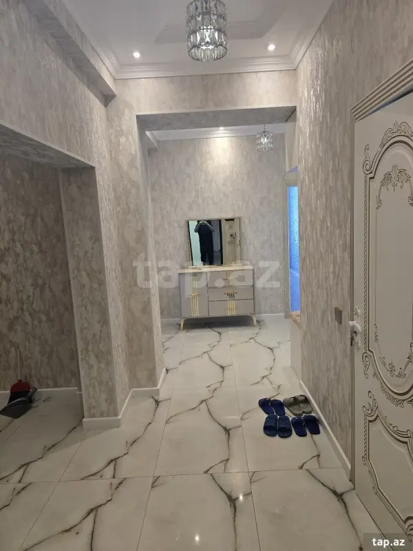 Kirayə verilir 3 otaqlı yeni tikili 83 m²
