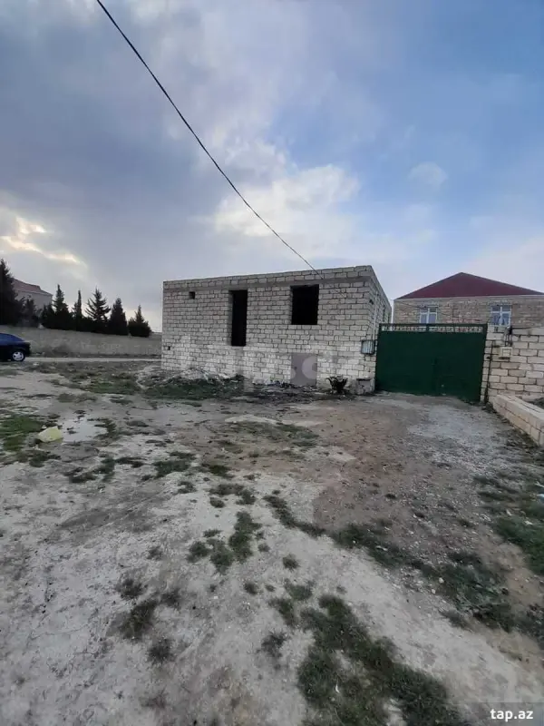 Satılır 3 otaqlı həyət evi 110 m²