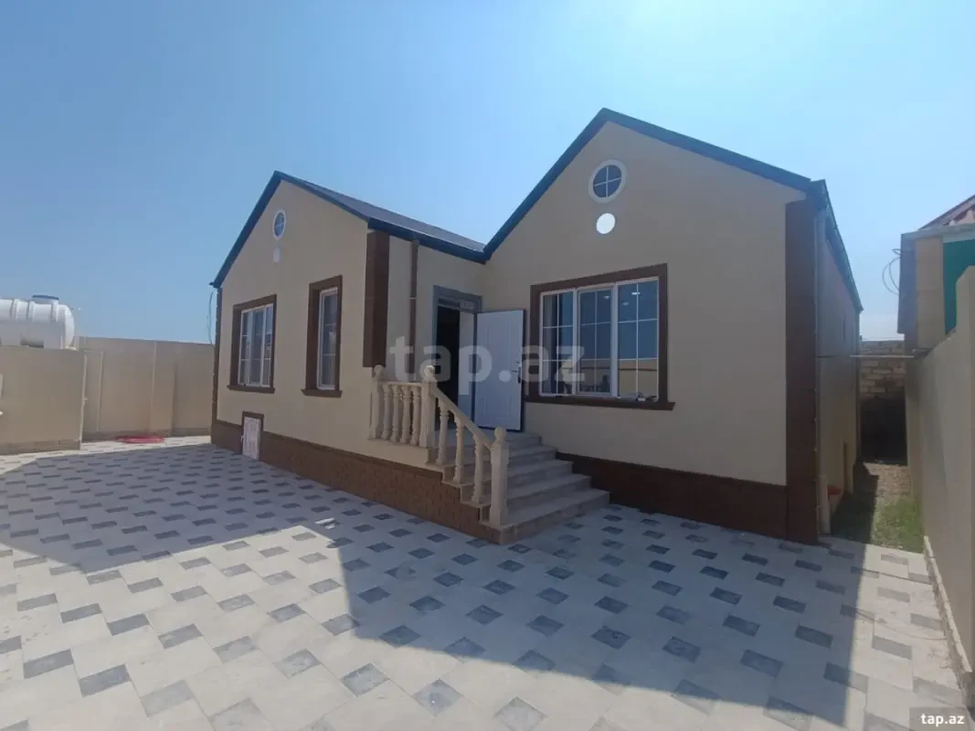 Satılır 4 otaqlı həyət evi 115 m²
