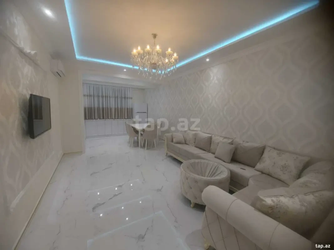 Kirayə verilir 3 otaqlı yeni tikili 150 m²