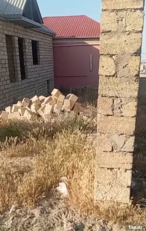 Satılır 3 otaqlı həyət evi 90 m²