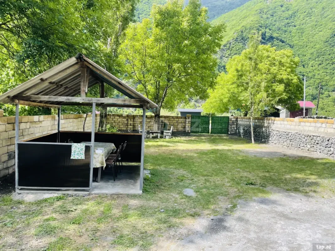 Kirayə verilir 4 otaqlı həyət evi 120 m²