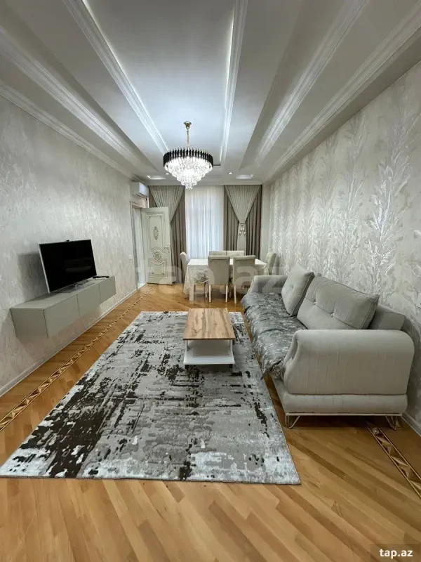 Satılır 2 otaqlı yeni tikili 74 m²
