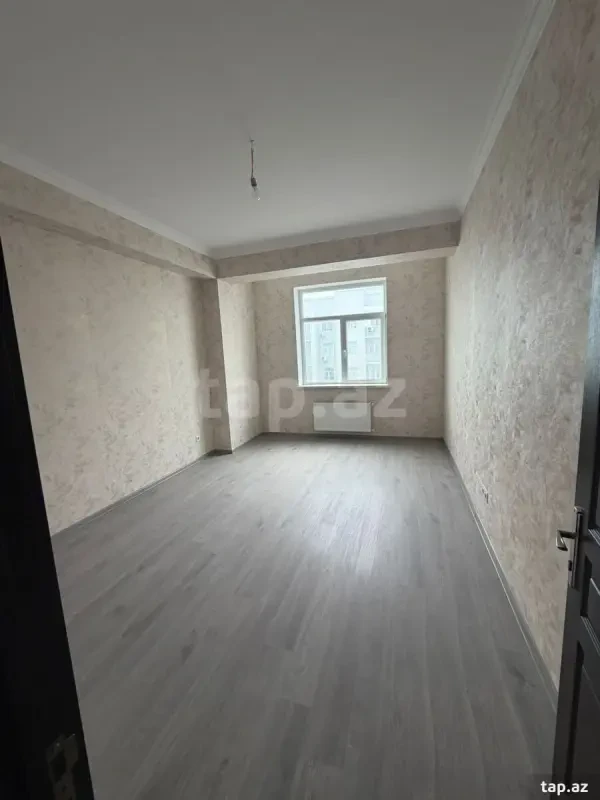 Satılır 4 otaqlı yeni tikili 100 m²