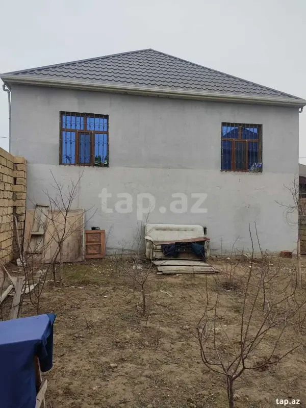 Satılır 3 otaqlı həyət evi 79 m²
