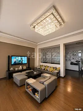 Satılır 4 otaqlı yeni tikili 185 m² — Bakı 4 otaq 185.00 m²
