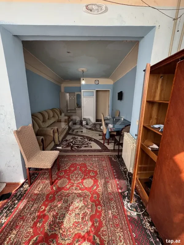 Kirayə verilir 2 otaqlı mənzil 68 m²