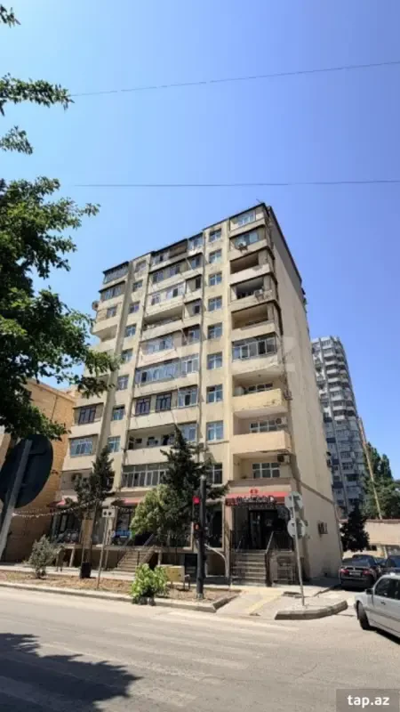 Satılır 3 otaqlı yeni tikili 98 m²