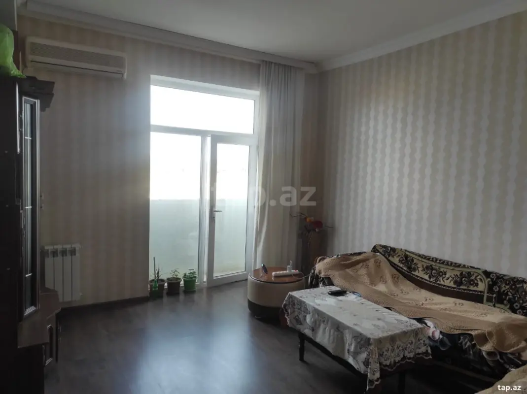 Satılır 3 otaqlı yeni tikili 70 m²