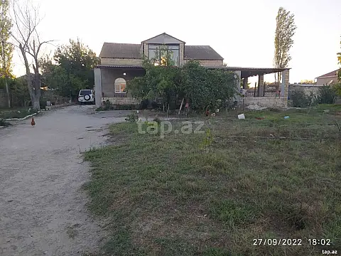 Satılır 3 otaqlı həyət evi 130 m² — Bakı 3 otaq 130.00 m²