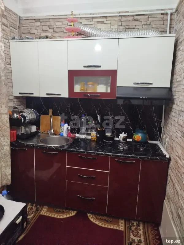 Satılır 2 otaqlı mənzil 40 m²