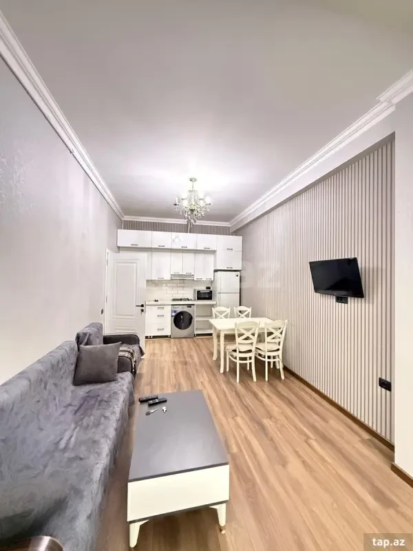 Kirayə verilir 2 otaqlı yeni tikili 65 m²