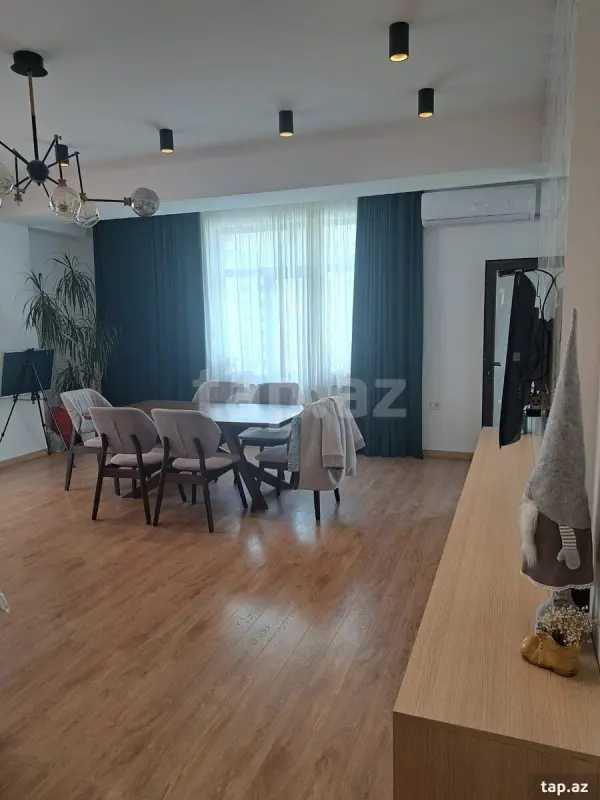 Satılır 3 otaqlı yeni tikili 117 m²