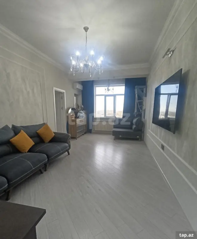 Satılır 2 otaqlı yeni tikili 70 m²
