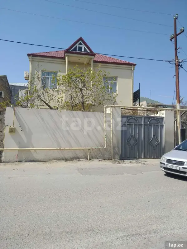 Kirayə verilir 4 otaqlı həyət evi 150 m²