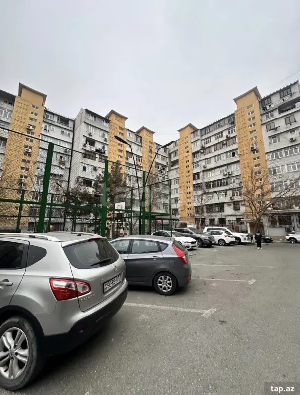 Satılır 3 otaqlı yeni tikili 80 m²