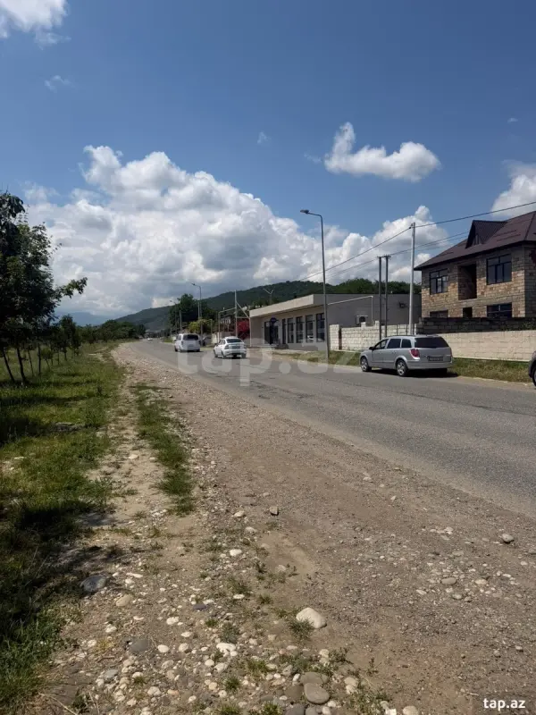 Satılır 4 otaqlı həyət evi 140 m²