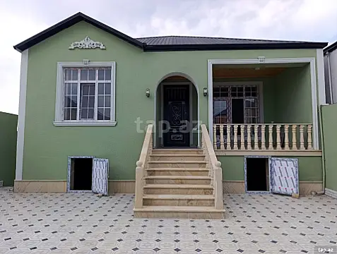 Satılır 3 otaqlı həyət evi 100 m² — Bakı 3 otaq 100.00 m²