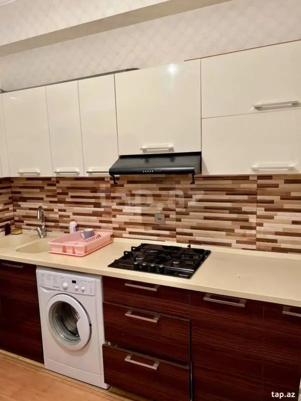 Kirayə verilir 2 otaqlı yeni tikili 65 m²