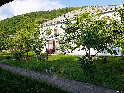 Kirayə verilir 3 otaqlı həyət evi 200 m² — Qəbələ 3 otaq 200.00 m²