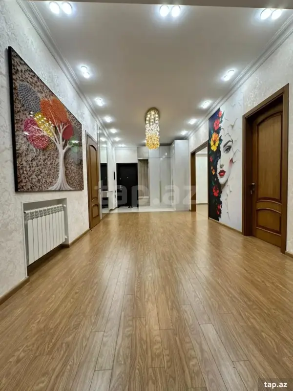 Satılır 3 otaqlı yeni tikili 136 m²