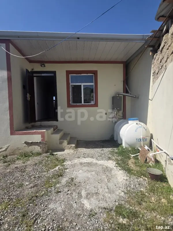 Satılır 3 otaqlı həyət evi 60 m²