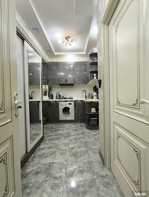 Satılır 2 otaqlı yeni tikili 60 m²