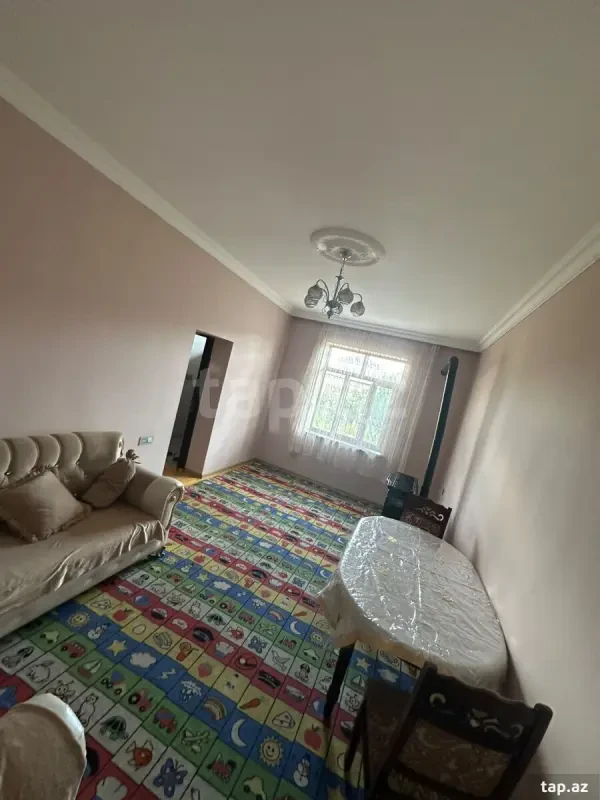 Kirayə verilir 3 otaqlı həyət evi 100 m²