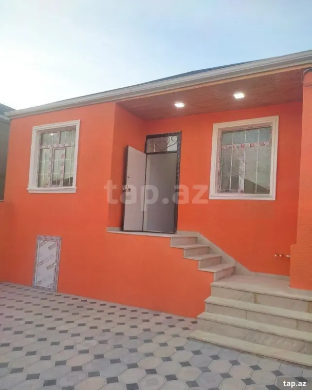 Satılır 3 otaqlı həyət evi 80 m²