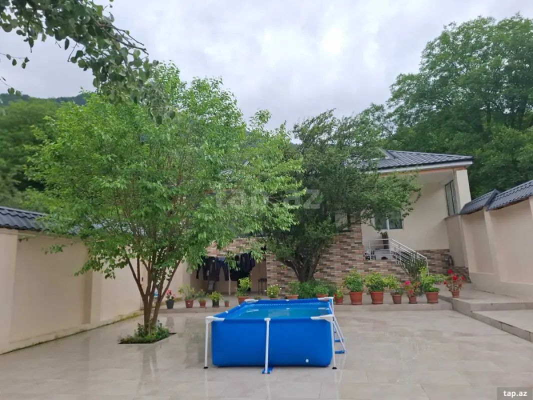 Kirayə verilir 3 otaqlı həyət evi 130 m²