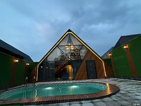 Kirayə verilir 4 otaqlı həyət evi 100 m² — Bakı, Novxanı 4 otaq 100.00 m²