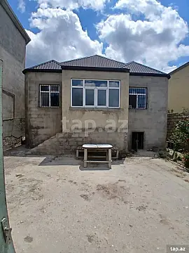 Satılır 3 otaqlı həyət evi 120 m² — Bakı 3 otaq 120.00 m²