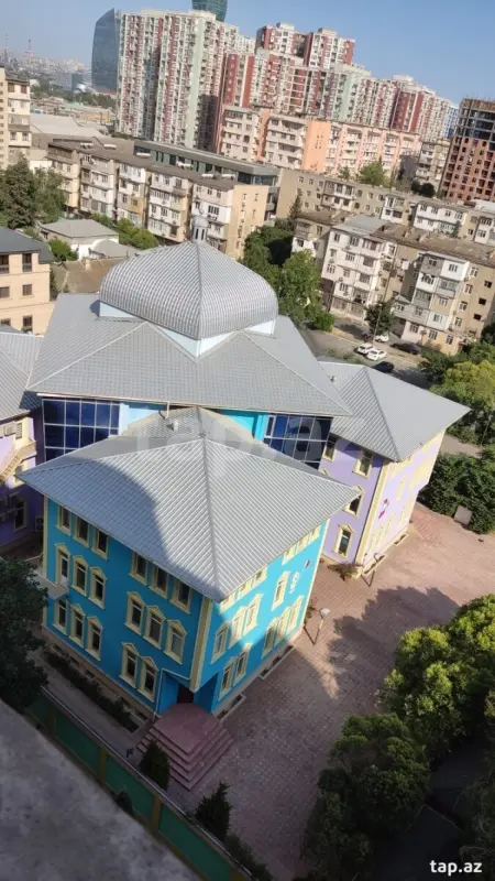 Kirayə verilir 2 otaqlı yeni tikili 70 m²