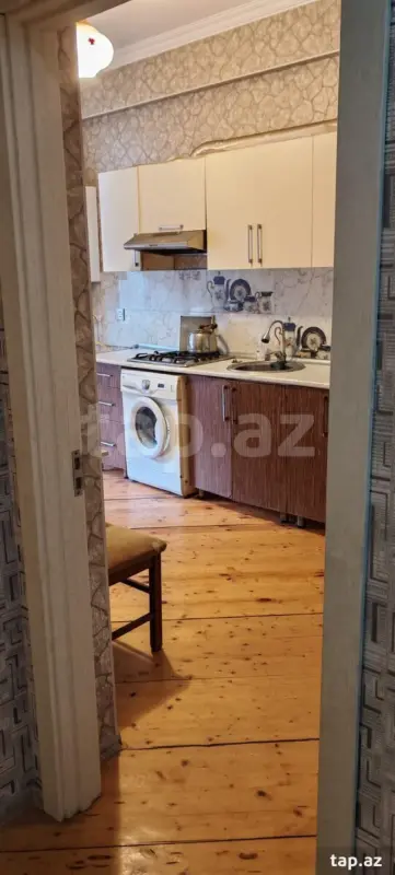 Kirayə verilir 2 otaqlı yeni tikili 65 m²