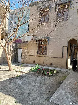 Satılır 5 otaqlı həyət evi 170 m² — Bakı, Bakıxanov 5 otaq 170.00 m²