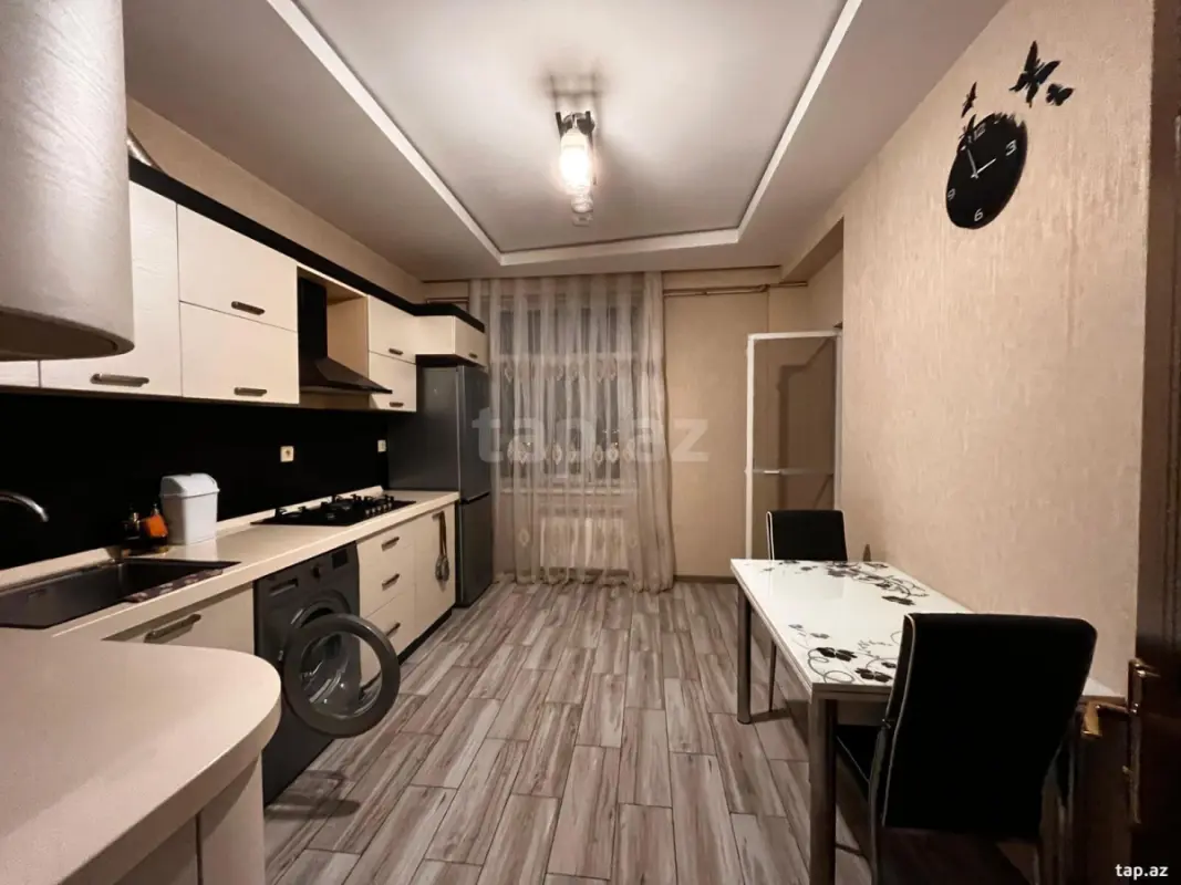 Kirayə verilir 2 otaqlı yeni tikili 95 m²