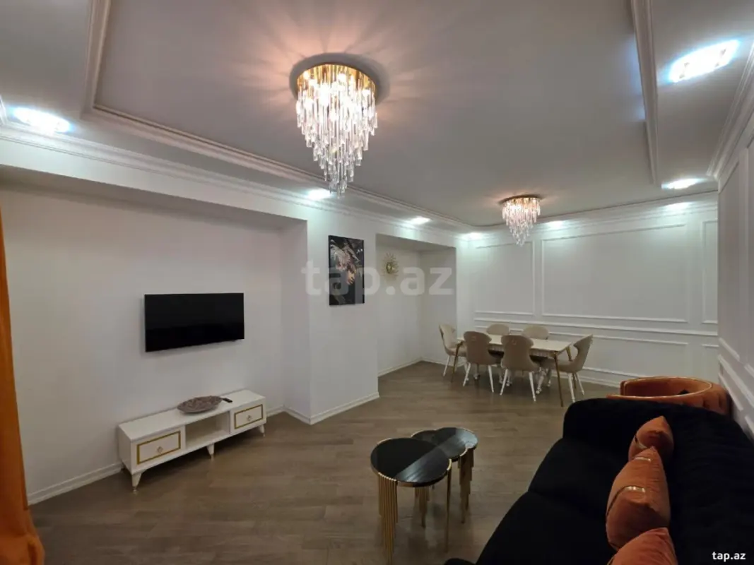 Kirayə verilir 3 otaqlı yeni tikili 145 m²