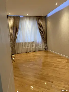 Satılır 3 otaqlı yeni tikili 130 m² — Bakı 3 otaq 130.00 m²