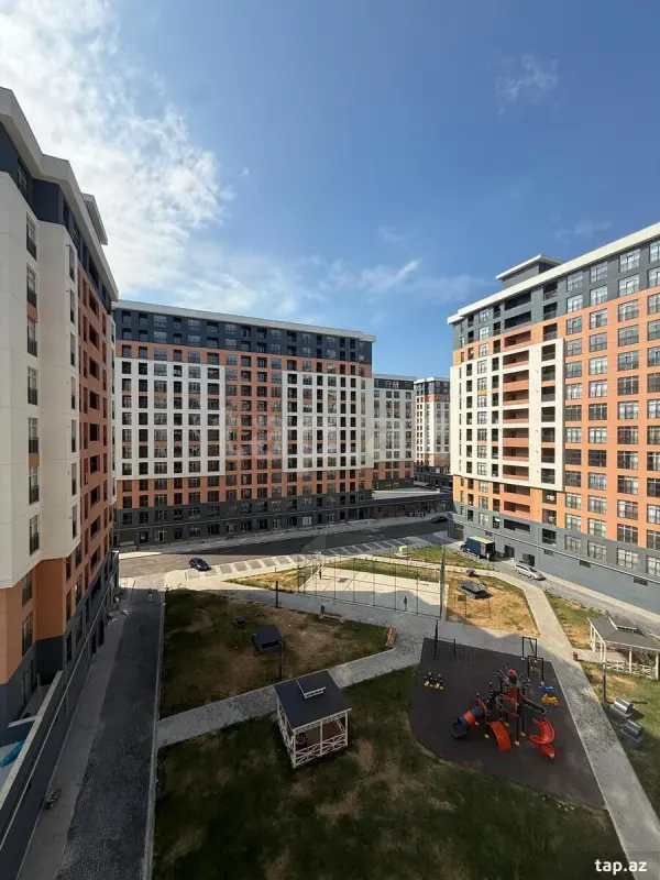 Satılır 2 otaqlı yeni tikili 93 m²
