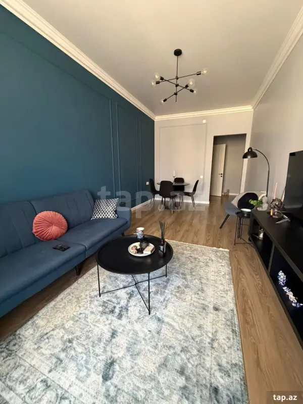 Satılır 2 otaqlı yeni tikili 70 m²