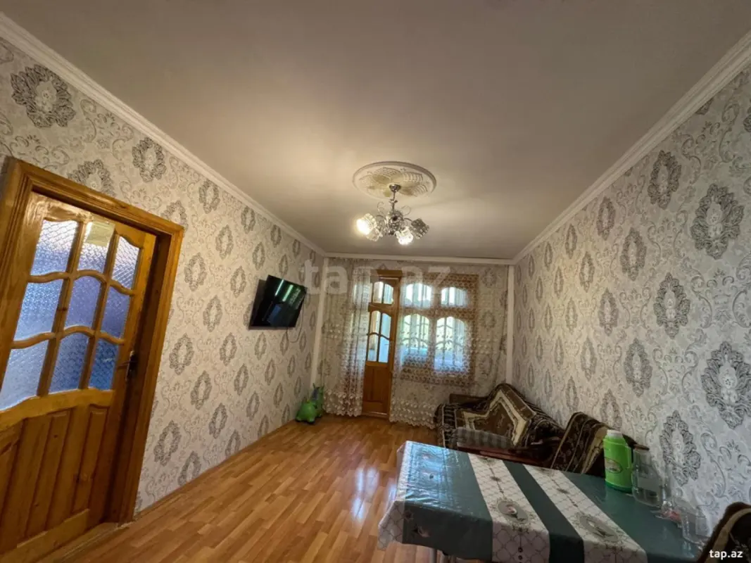 Satılır 2 otaqlı mənzil 45 m²
