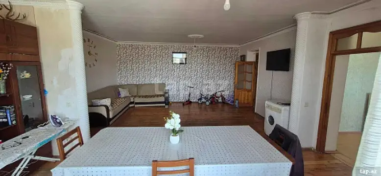 Satılır 4 otaqlı mənzil 110 m² — Bakı 4 otaq 110.00 m²