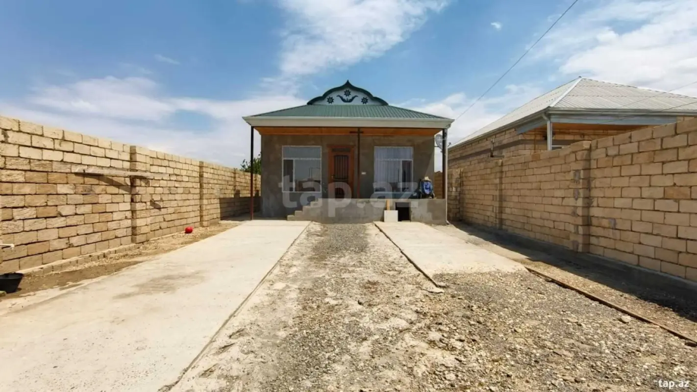 Satılır 3 otaqlı həyət evi 67.3 m²